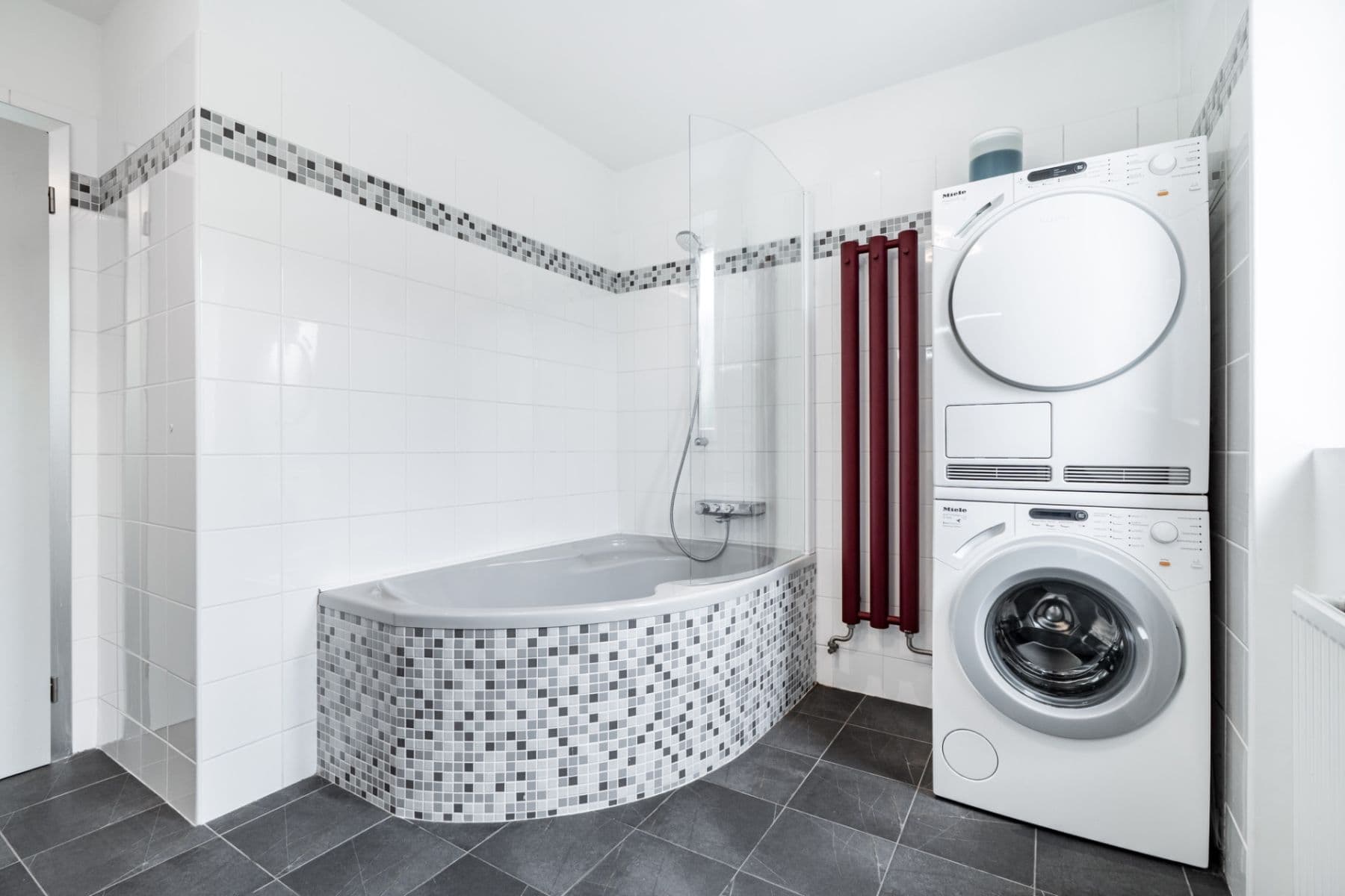 Prodej bytu 4+kk 96 m², Grégrova, Chomutov, Ústecký kraj Prodej bytu 4+kk 96 m², Grégrova, Chomutov, Ústecký kraj