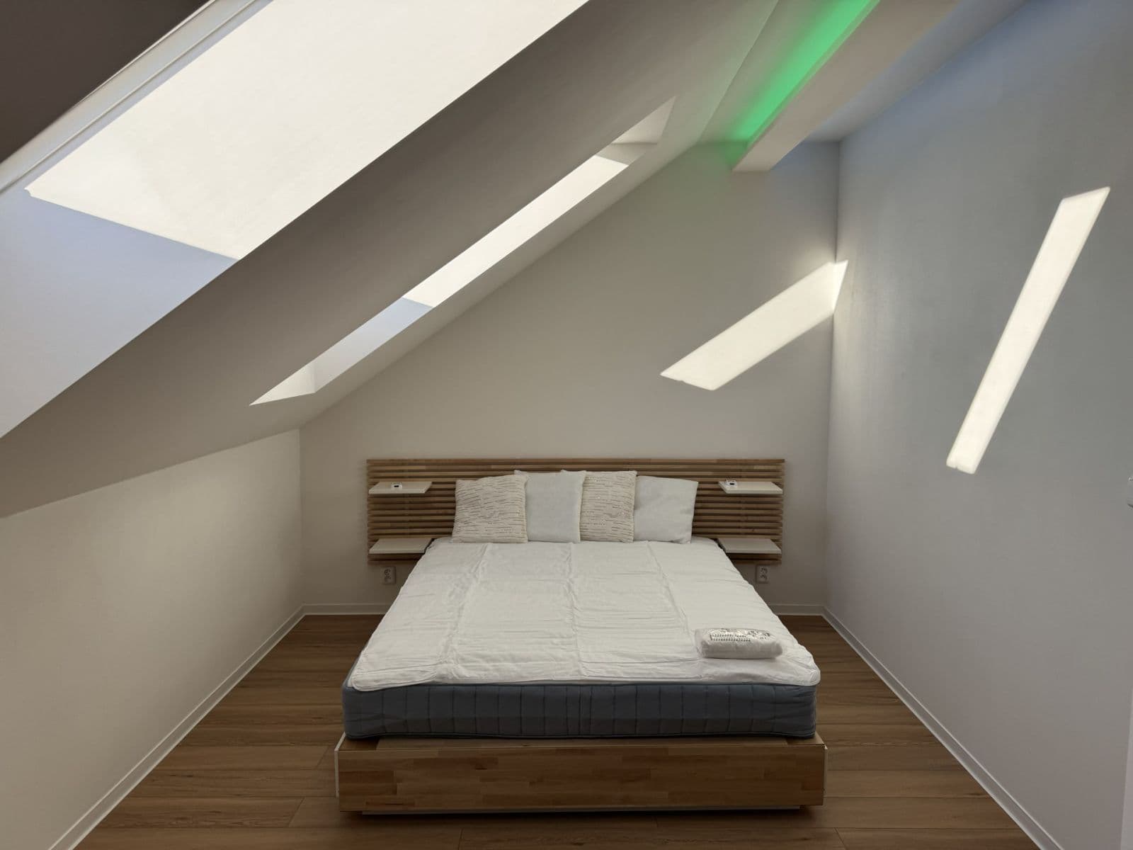 Pronájem bytu 2+kk 75 m², Hřímalého, Plzeň, Plzeňský kraj Pronájem bytu 2+kk 75 m², Hřímalého, Plzeň, Plzeňský kraj