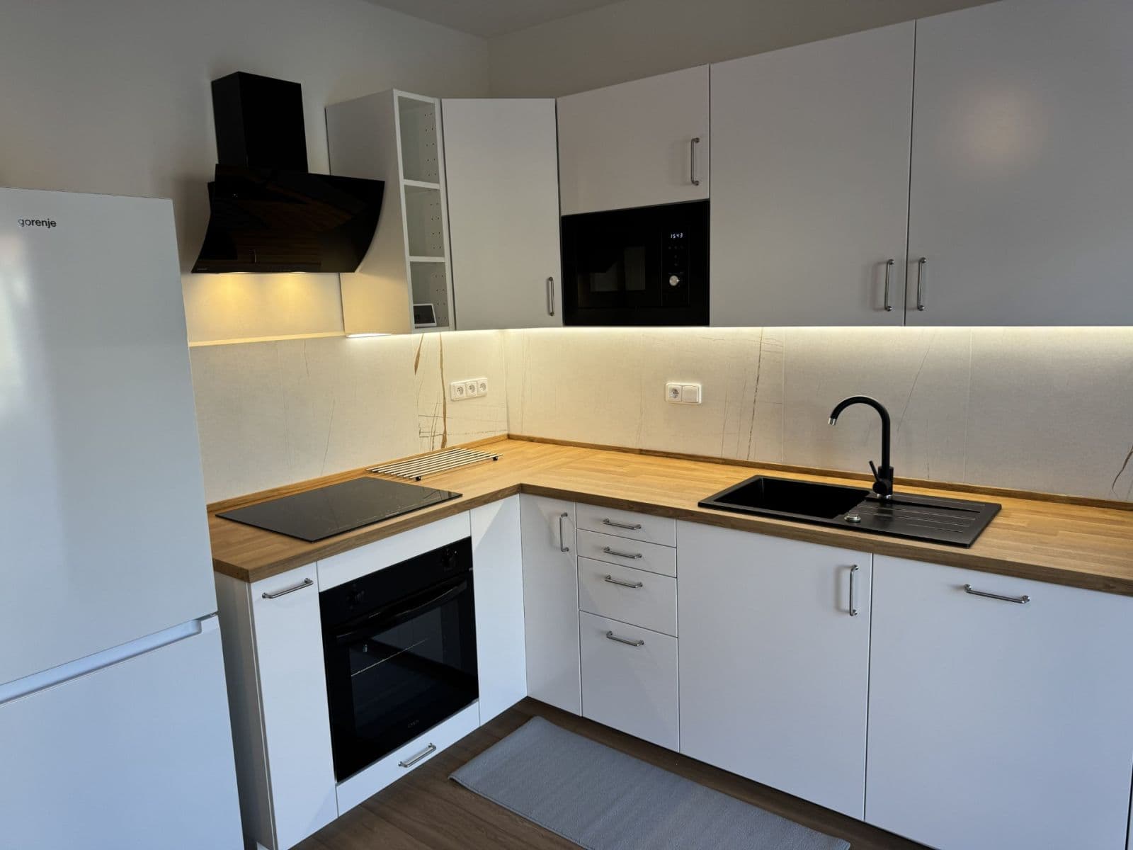 Pronájem bytu 2+kk 75 m², Hřímalého, Plzeň, Plzeňský kraj Pronájem bytu 2+kk 75 m², Hřímalého, Plzeň, Plzeňský kraj