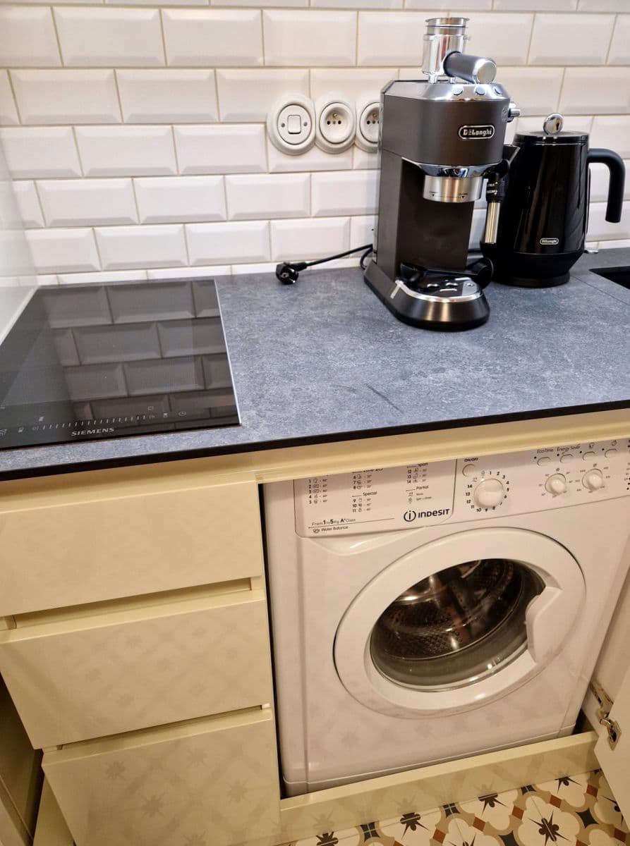 Pronájem bytu 1+1 34 m², Kosmákova, Jihlava, Kraj Vysočina Pronájem bytu 1+1 34 m², Kosmákova, Jihlava, Kraj Vysočina
