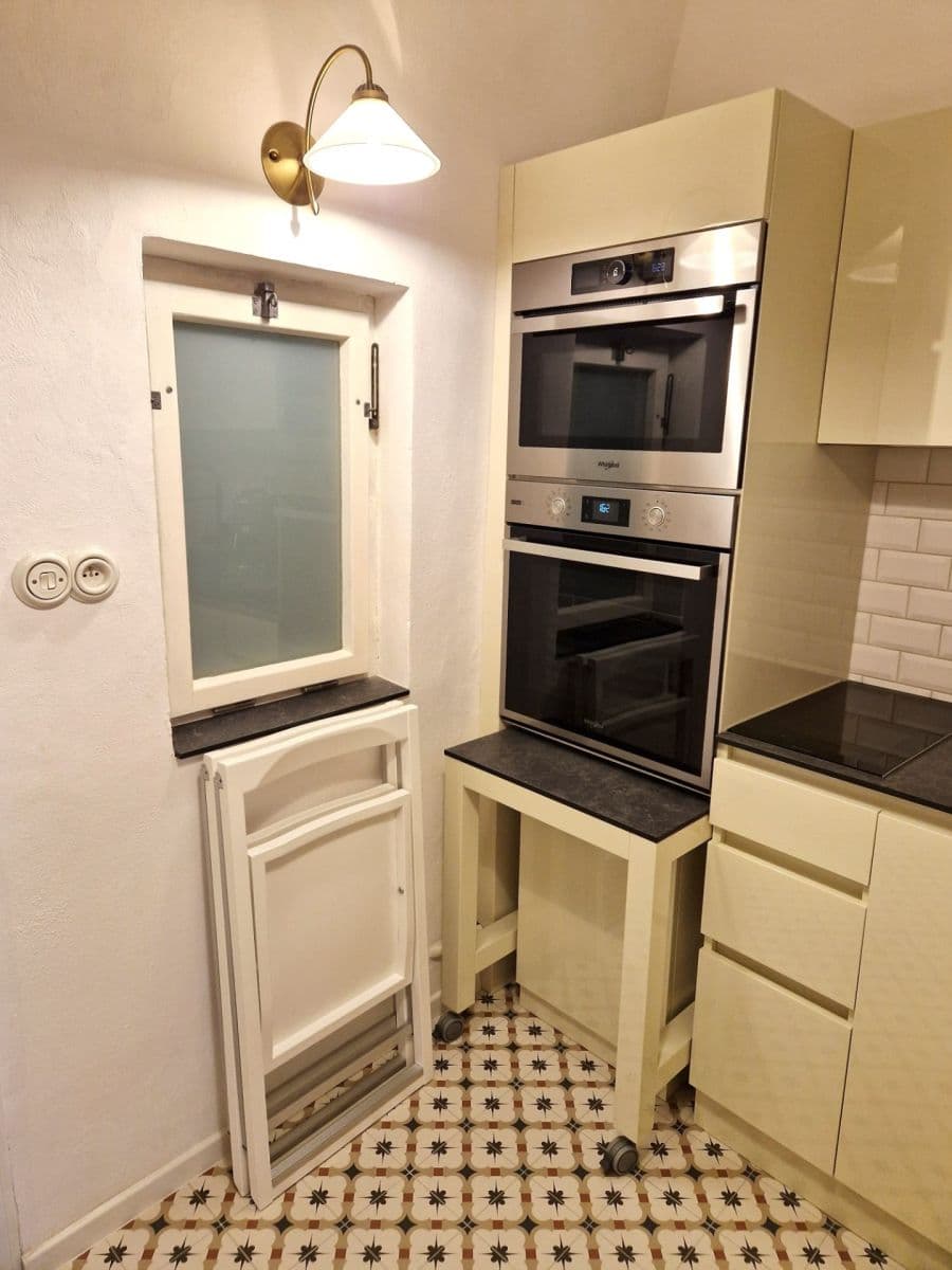 Pronájem bytu 1+1 34 m², Kosmákova, Jihlava, Kraj Vysočina Pronájem bytu 1+1 34 m², Kosmákova, Jihlava, Kraj Vysočina
