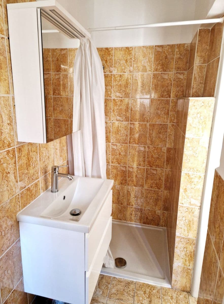Pronájem bytu 1+1 34 m², Kosmákova, Jihlava, Kraj Vysočina Pronájem bytu 1+1 34 m², Kosmákova, Jihlava, Kraj Vysočina