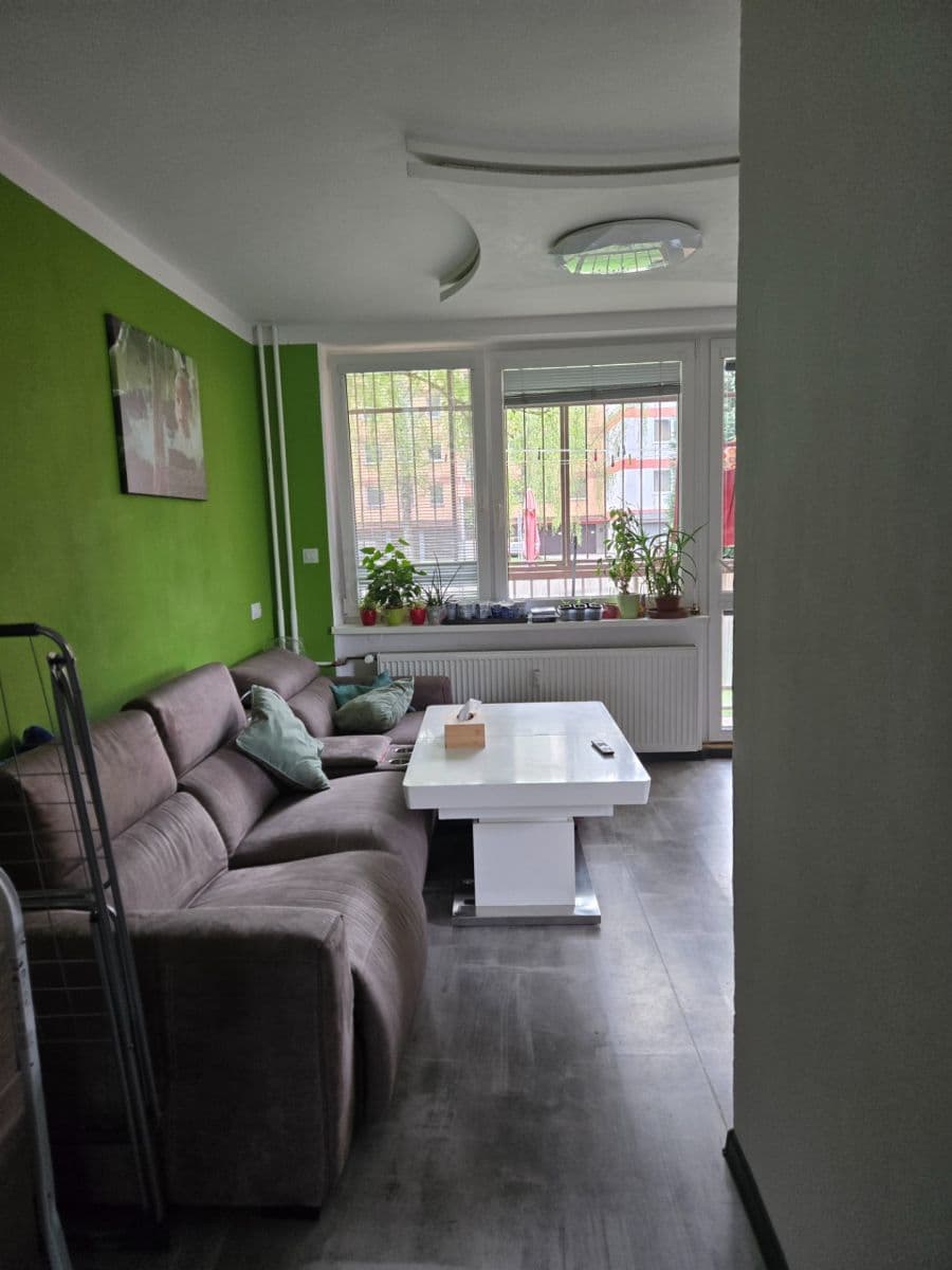 Pronájem bytu 3+kk 75 m², Staňkova, Ostrava, Moravskoslezský kraj Pronájem bytu 3+kk 75 m², Staňkova, Ostrava, Moravskoslezský kraj