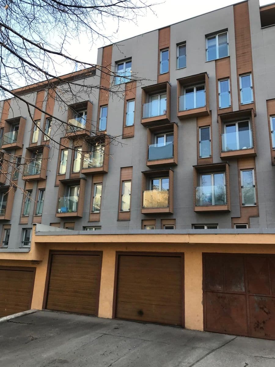 Pronájem bytu 2+kk 48 m², Vítězná, Ostrava, Moravskoslezský kraj Pronájem bytu 2+kk 48 m², Vítězná, Ostrava, Moravskoslezský kraj