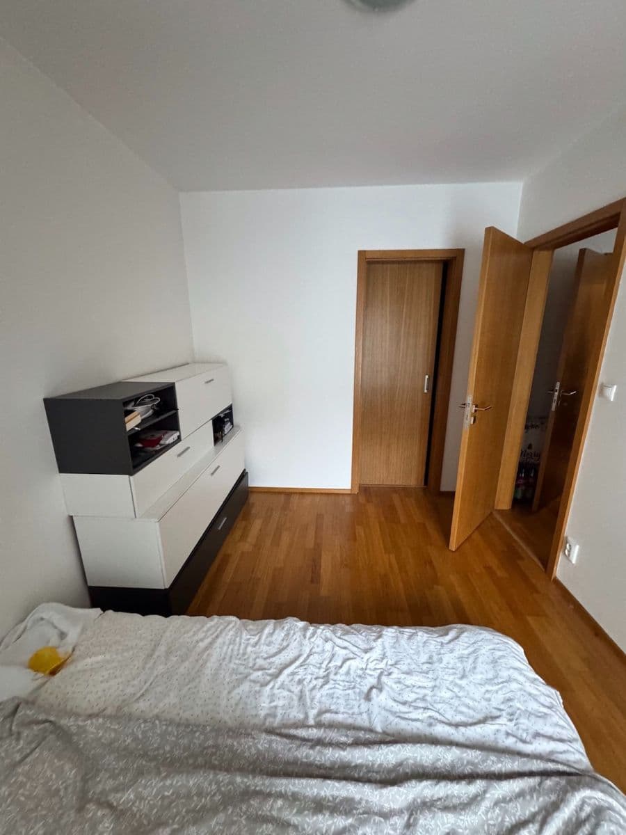 Pronájem bytu 2+kk 48 m², Vítězná, Ostrava, Moravskoslezský kraj Pronájem bytu 2+kk 48 m², Vítězná, Ostrava, Moravskoslezský kraj