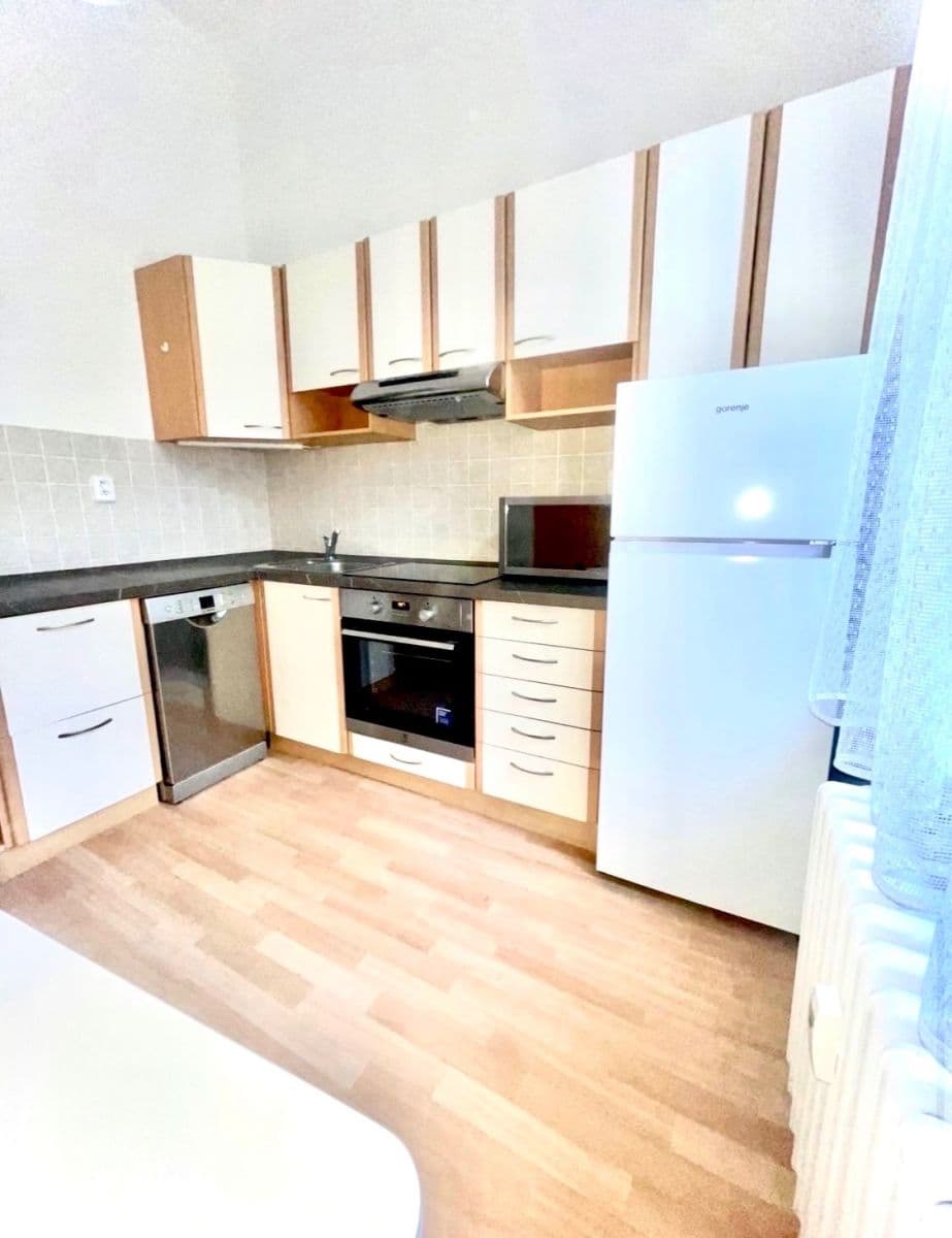 Pronájem bytu 20 m², Londýnská, Praha, Praha Pronájem bytu 20 m², Londýnská, Praha, Praha