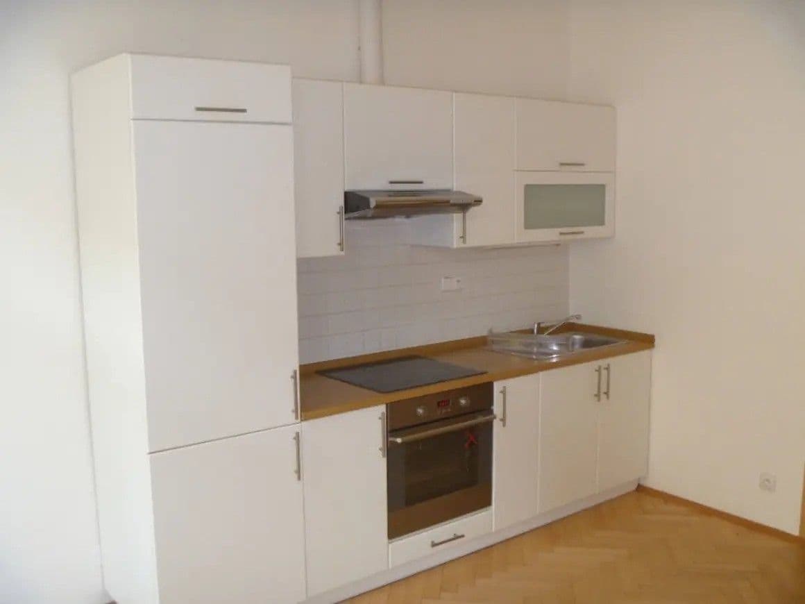 Pronájem bytu 1+kk 23 m², Táboritská, Praha, Praha Pronájem bytu 1+kk 23 m², Táboritská, Praha, Praha