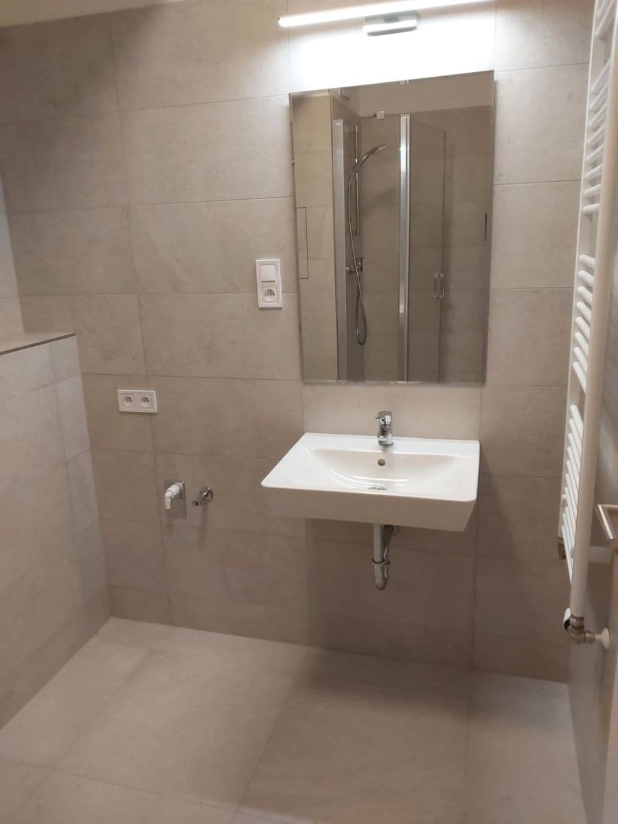 Pronájem bytu 1+kk 35 m², Gerstelova, Praha, Praha Pronájem bytu 1+kk 35 m², Gerstelova, Praha, Praha