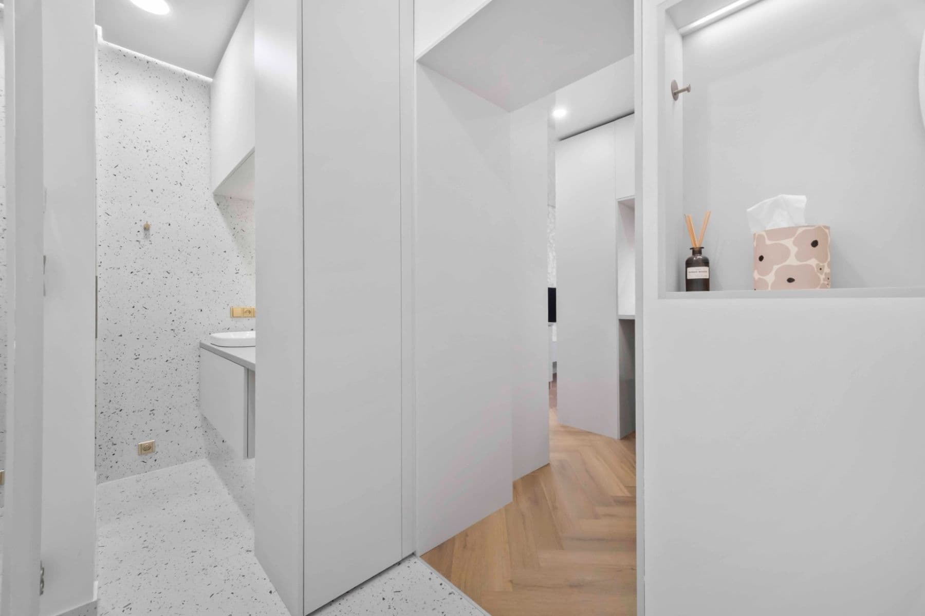 Prodej bytu 1+kk 26 m², Kralická, Praha, Praha Prodej bytu 1+kk 26 m², Kralická, Praha, Praha