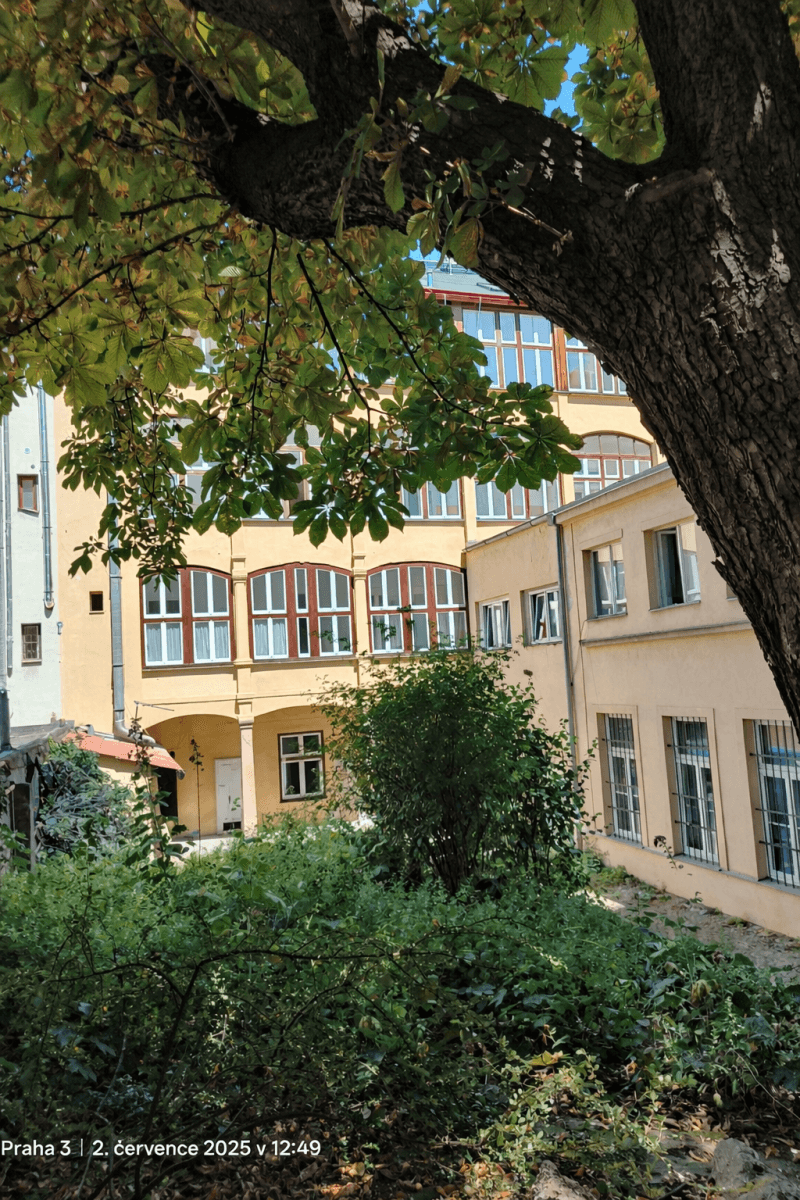 Pronájem bytu 1+1 28 m², Husitská, Praha, Praha Pronájem bytu 1+1 28 m², Husitská, Praha, Praha