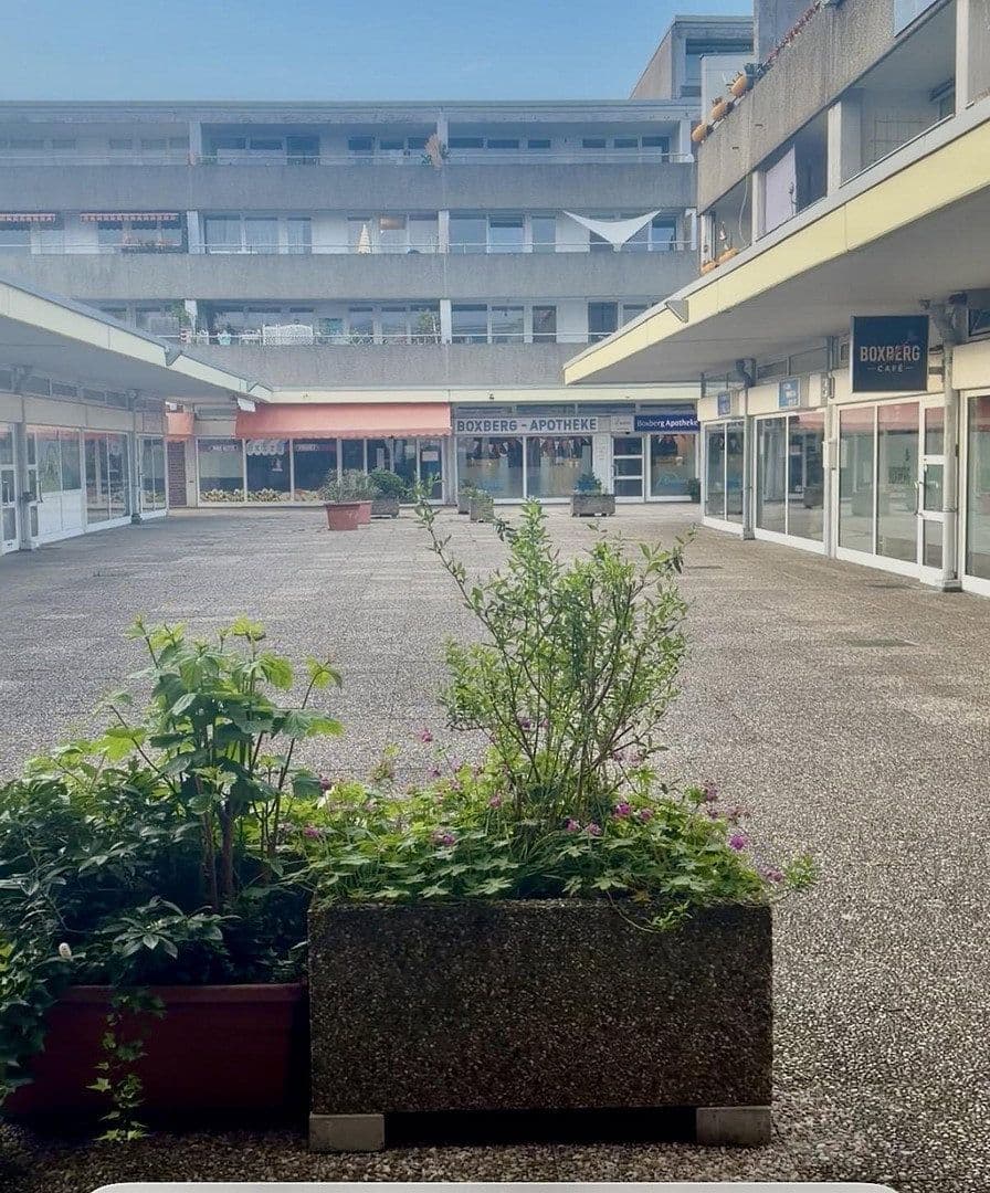 Pronájem kanceláře 90 m², Heidelberg, Bádensko-Württembersko Pronájem kanceláře 90 m², Heidelberg, Bádensko-Württembersko