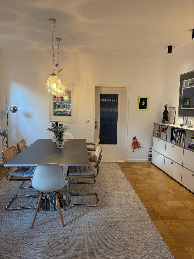 Prodej domu 260 m², pozemek 764 m², Berlin, Berlín Prodej domu 260 m², pozemek 764 m², Berlin, Berlín