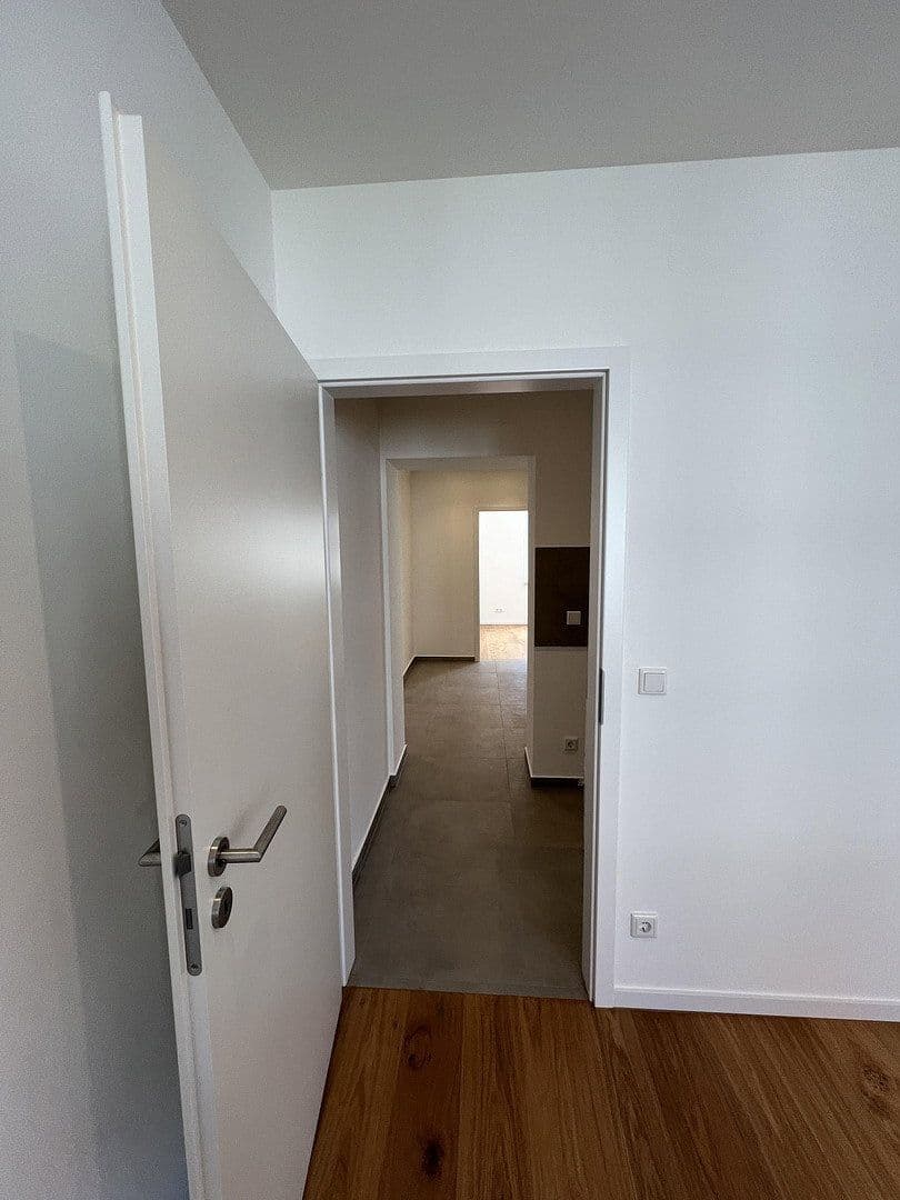 Prodej bytu 3+1 58 m², Düsseldorf, Severní Porýní-Vestfálsko Prodej bytu 3+1 58 m², Düsseldorf, Severní Porýní-Vestfálsko