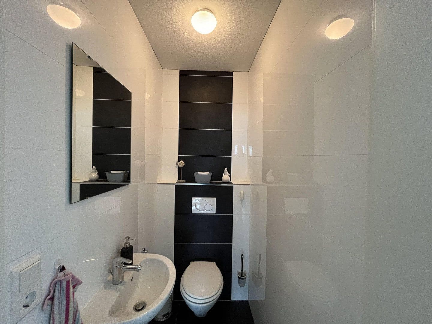 Prodej bytu 4+1 100 m², Hiddenhausen, Severní Porýní-Vestfálsko Prodej bytu 4+1 100 m², Hiddenhausen, Severní Porýní-Vestfálsko