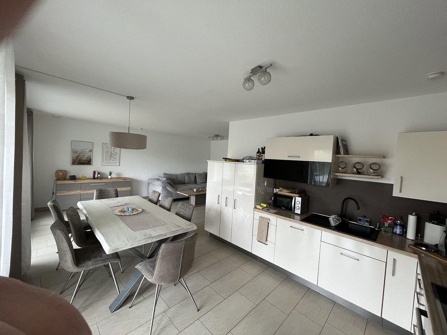 Prodej bytu 4+1 100 m², Hiddenhausen, Severní Porýní-Vestfálsko Prodej bytu 4+1 100 m², Hiddenhausen, Severní Porýní-Vestfálsko