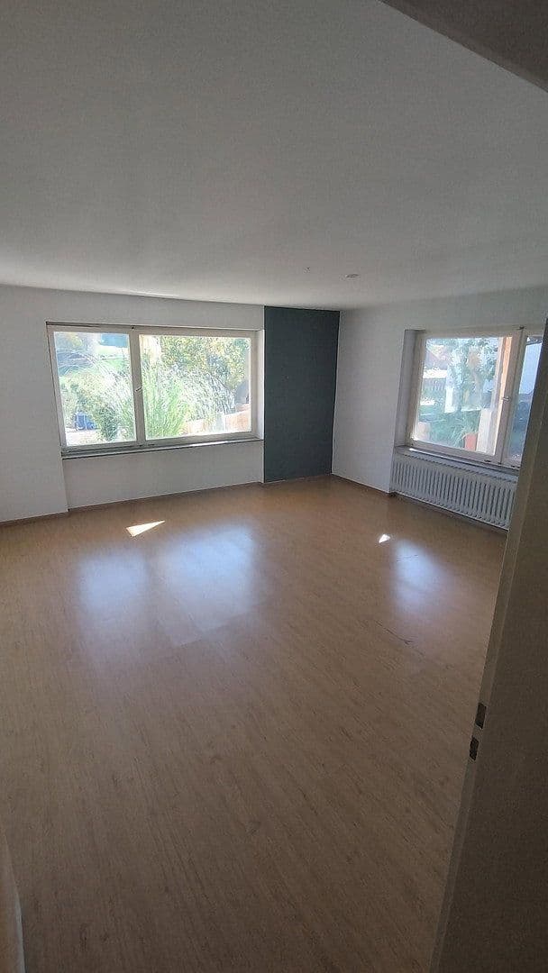 Prodej domu 338 m², pozemek 862 m², Johanniterstraße 25, Kandern, Bádensko-Württembersko Prodej domu 338 m², pozemek 862 m², Johanniterstraße 25, Kandern, Bádensko-Württembersko