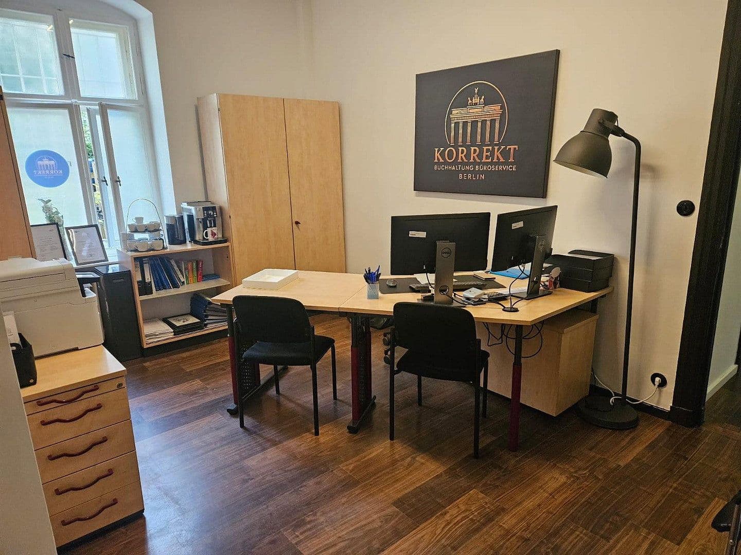 Pronájem kanceláře 40 m², Helmholtzstr. 25, Berlin, Berlín Pronájem kanceláře 40 m², Helmholtzstr. 25, Berlin, Berlín
