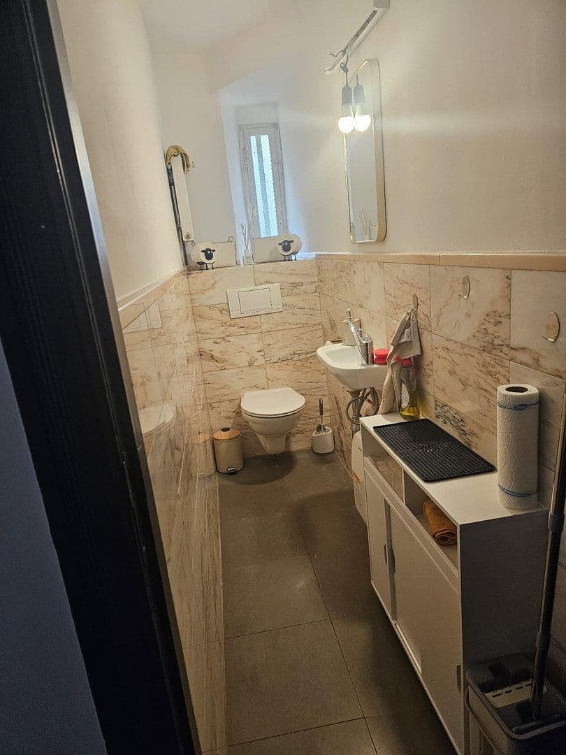 Pronájem kanceláře 40 m², Helmholtzstr. 25, Berlin, Berlín Pronájem kanceláře 40 m², Helmholtzstr. 25, Berlin, Berlín