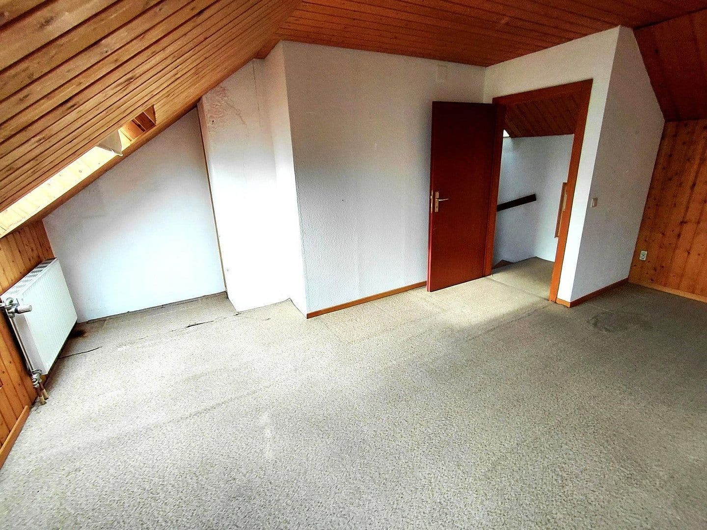 Prodej domu 128 m², pozemek 252 m², Heinrich-Heine-Str. 7, Oestrich-Winkel, Hessen Prodej domu 128 m², pozemek 252 m², Heinrich-Heine-Str. 7, Oestrich-Winkel, Hessen