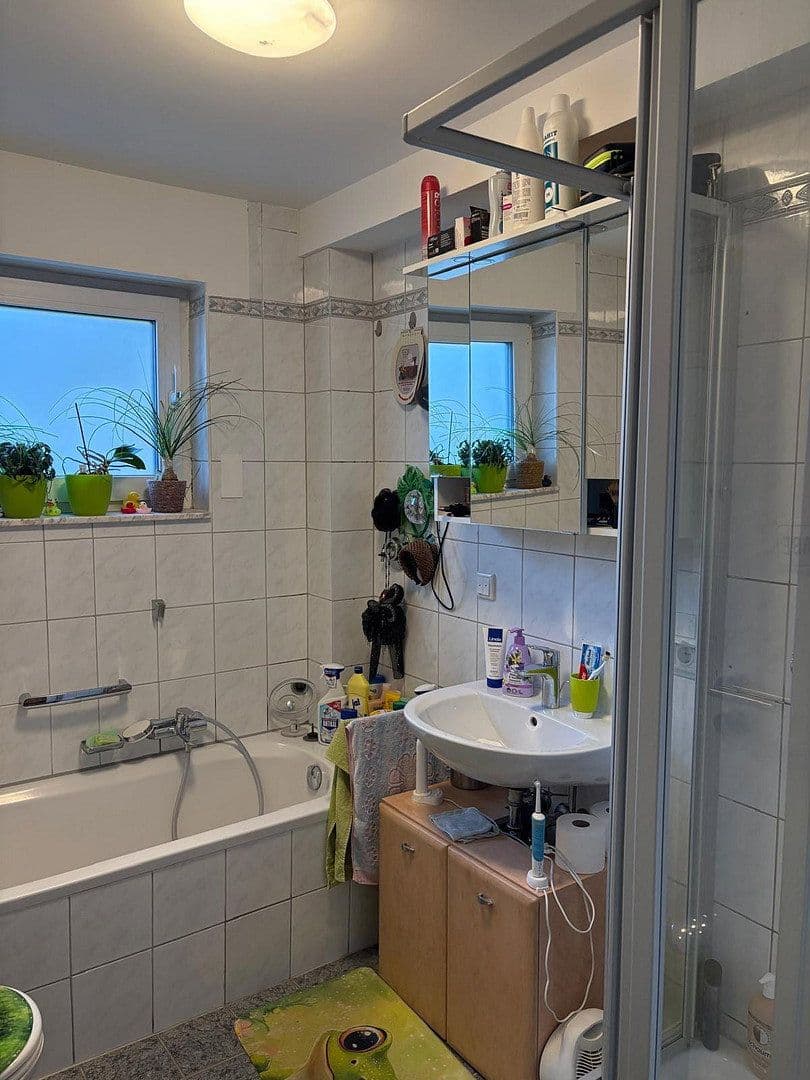 Pronájem bytu 5+1 96 m², Tuchbleiche 6, Mainz-Laubenheim, Porýní-Falc Pronájem bytu 5+1 96 m², Tuchbleiche 6, Mainz-Laubenheim, Porýní-Falc