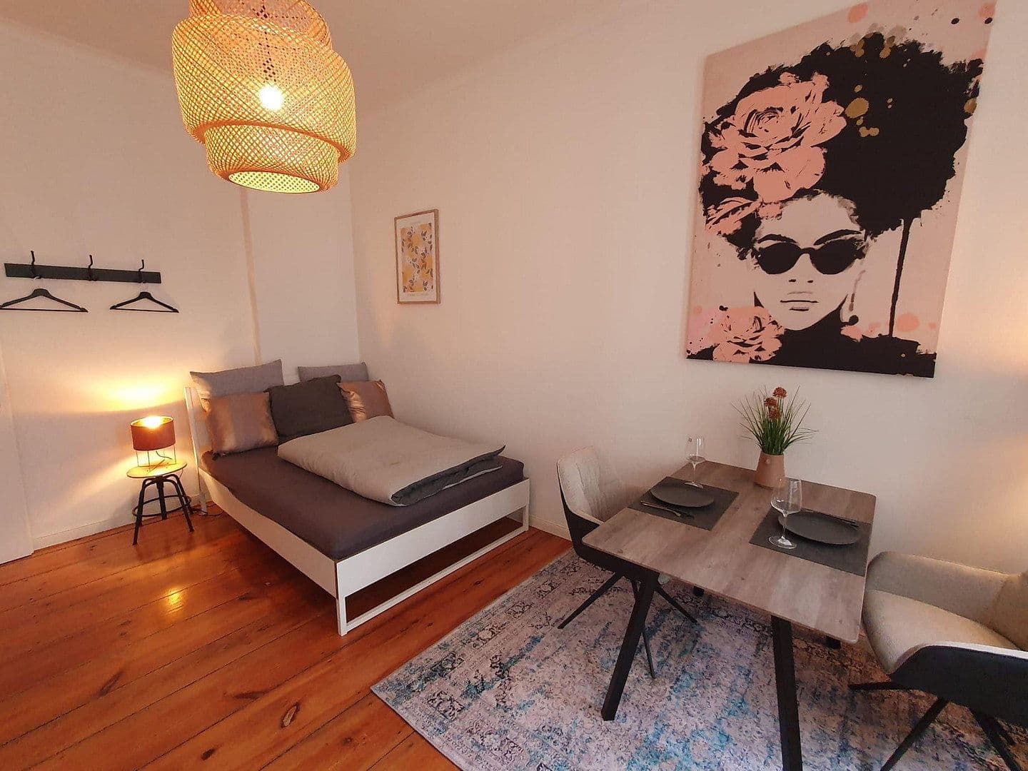 Pronájem bytu 1+1 29 m², Torstrasse 72, Berlin, Berlín Pronájem bytu 1+1 29 m², Torstrasse 72, Berlin, Berlín