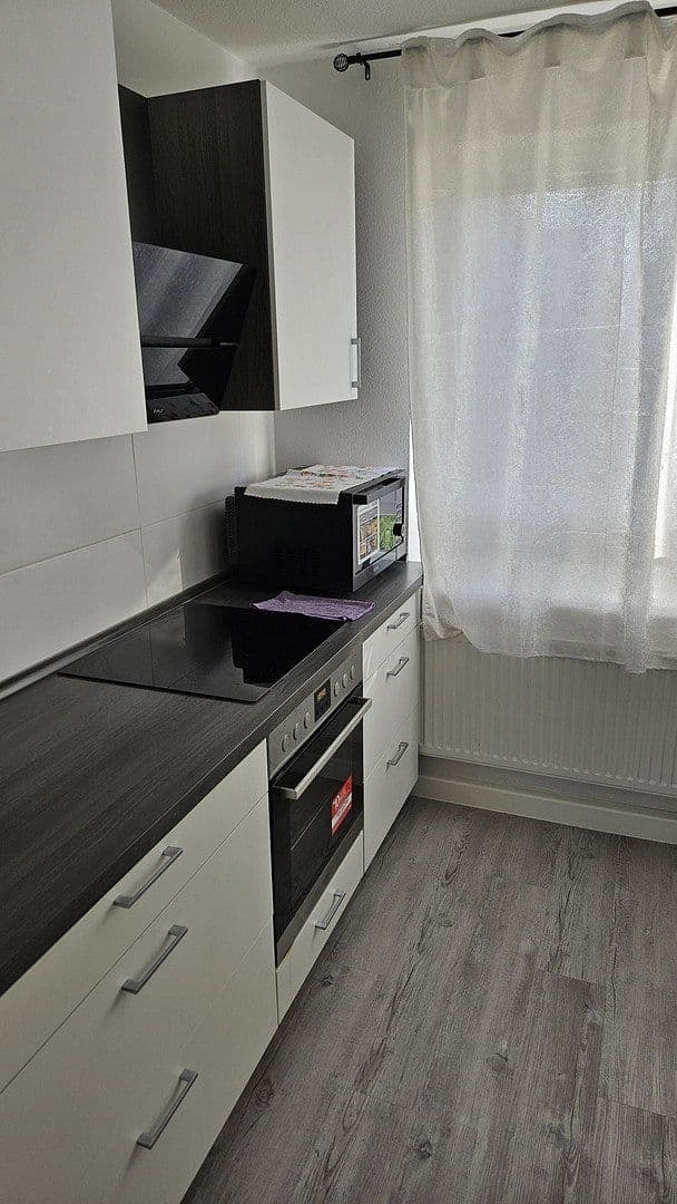 Pronájem bytu 3+1 60 m², Eutighofer Straße 22, Schwäbisch Gmünd, Bádensko-Württembersko Pronájem bytu 3+1 60 m², Eutighofer Straße 22, Schwäbisch Gmünd, Bádensko-Württembersko