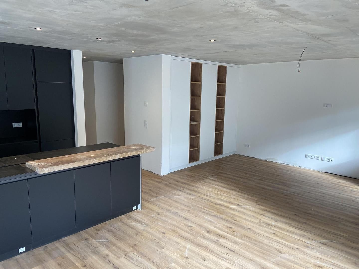 Pronájem bytu 3+1 90 m², Niederstotzingen, Bádensko-Württembersko Pronájem bytu 3+1 90 m², Niederstotzingen, Bádensko-Württembersko