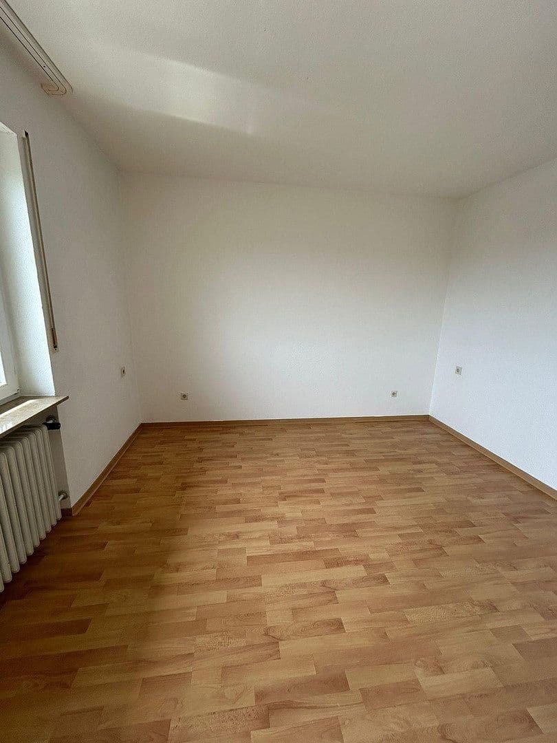 Prodej bytu 3+1 95 m², Schweinfurt, Bavorsko Prodej bytu 3+1 95 m², Schweinfurt, Bavorsko