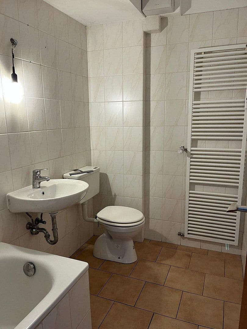 Pronájem bytu 3+1 77 m², Alfred-Schütte-Allee 162, Köln, Severní Porýní-Vestfálsko Pronájem bytu 3+1 77 m², Alfred-Schütte-Allee 162, Köln, Severní Porýní-Vestfálsko