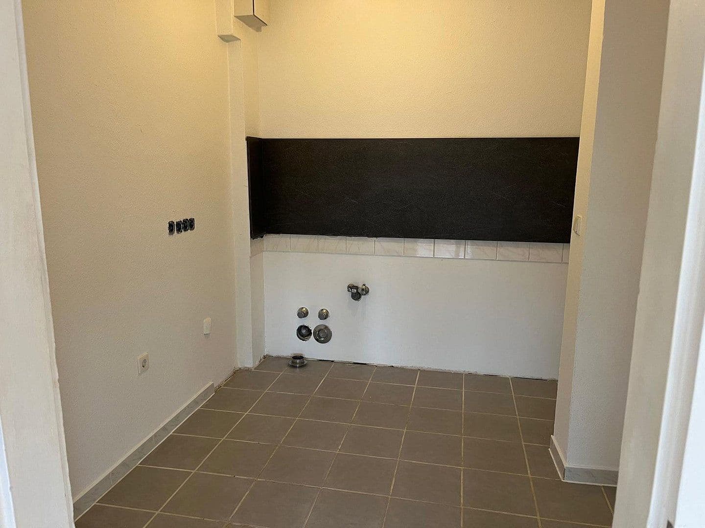 Pronájem bytu 3+1 77 m², Alfred-Schütte-Allee 162, Köln, Severní Porýní-Vestfálsko Pronájem bytu 3+1 77 m², Alfred-Schütte-Allee 162, Köln, Severní Porýní-Vestfálsko