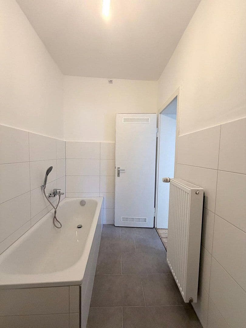 Pronájem bytu 2+1 57 m², Oberdorf 16, Witten, Severní Porýní-Vestfálsko Pronájem bytu 2+1 57 m², Oberdorf 16, Witten, Severní Porýní-Vestfálsko