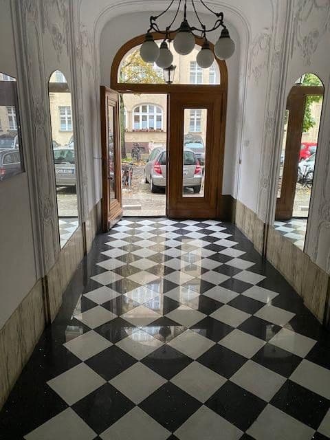 Prodej bytu 1+1 42 m², Sophie-Charlotten-Str. 73-74, Berlin, Berlín Prodej bytu 1+1 42 m², Sophie-Charlotten-Str. 73-74, Berlin, Berlín
