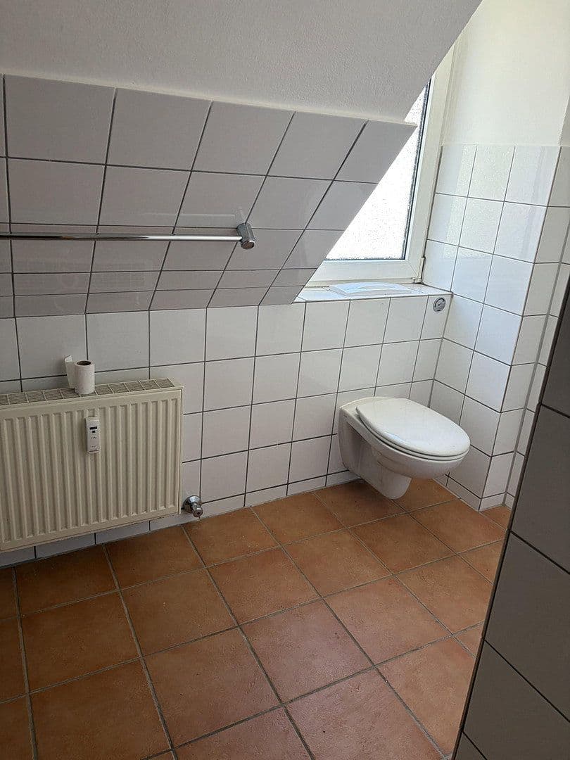 Pronájem bytu 2+1 47 m², Lippestraße 16, Duisburg, Severní Porýní-Vestfálsko Pronájem bytu 2+1 47 m², Lippestraße 16, Duisburg, Severní Porýní-Vestfálsko