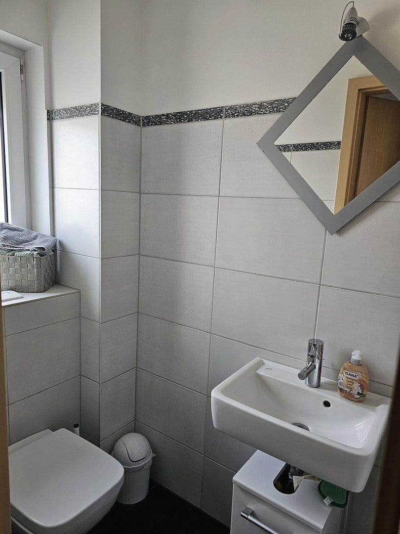Prodej domu 145 m², pozemek 320 m², Idstein, Hessen Prodej domu 145 m², pozemek 320 m², Idstein, Hessen