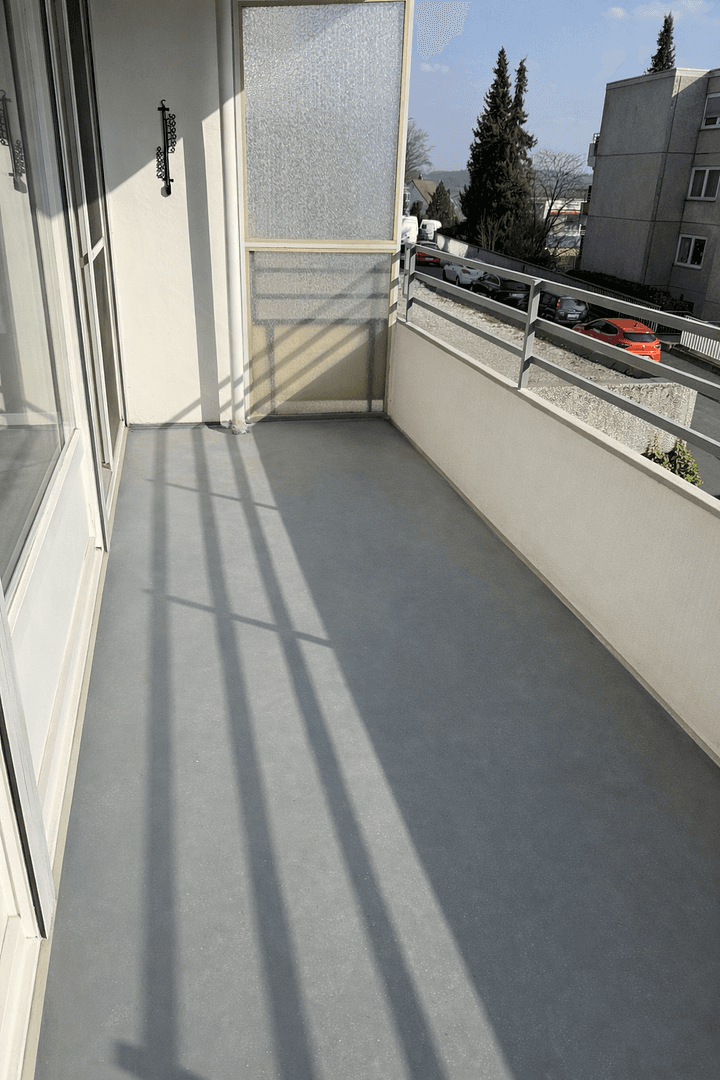 Pronájem bytu 2+1 72 m², Friedrich-Erbert Straße 28, Siegen, Severní Porýní-Vestfálsko Pronájem bytu 2+1 72 m², Friedrich-Erbert Straße 28, Siegen, Severní Porýní-Vestfálsko