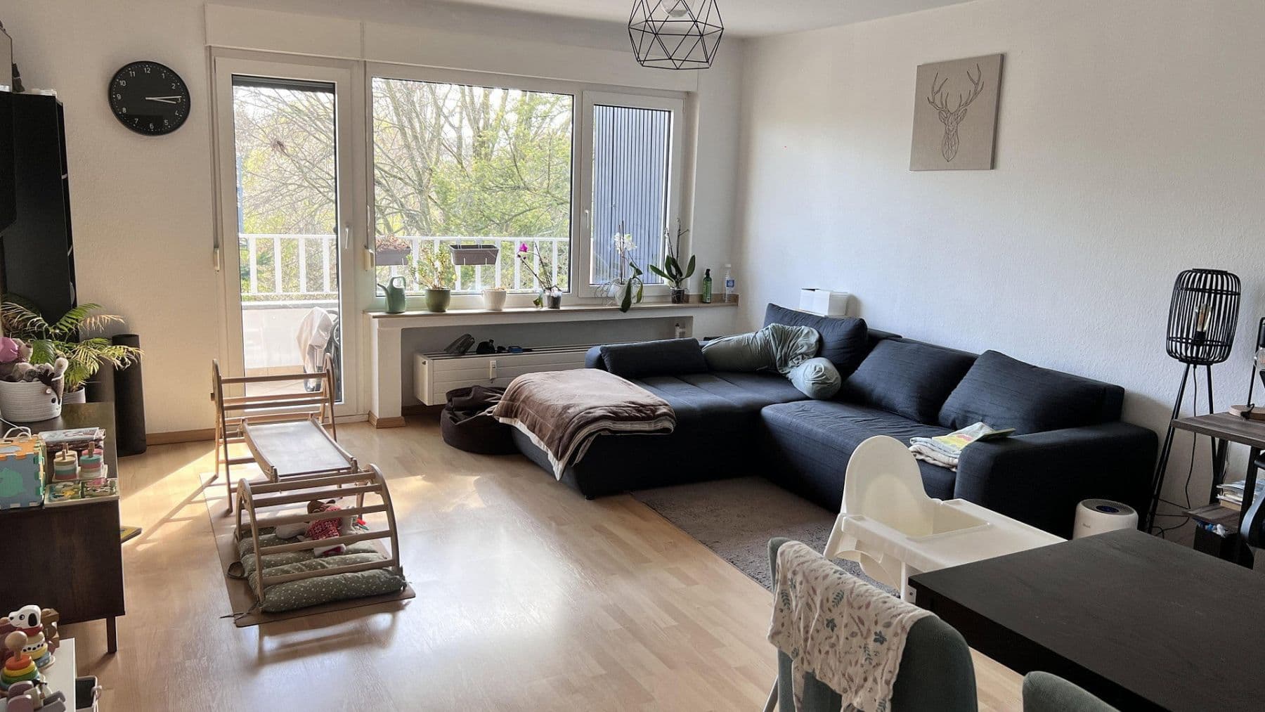 Pronájem bytu 3+1 79 m², Niederdonker Str. 9, Düsseldorf, Severní Porýní-Vestfálsko Pronájem bytu 3+1 79 m², Niederdonker Str. 9, Düsseldorf, Severní Porýní-Vestfálsko
