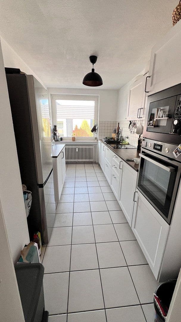 Pronájem bytu 3+1 79 m², Niederdonker Str. 9, Düsseldorf, Severní Porýní-Vestfálsko Pronájem bytu 3+1 79 m², Niederdonker Str. 9, Düsseldorf, Severní Porýní-Vestfálsko