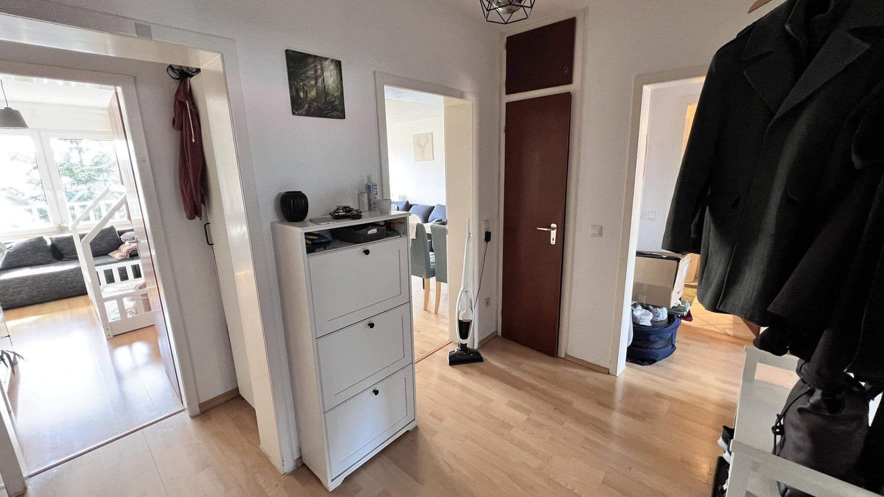 Pronájem bytu 3+1 79 m², Niederdonker Str. 9, Düsseldorf, Severní Porýní-Vestfálsko Pronájem bytu 3+1 79 m², Niederdonker Str. 9, Düsseldorf, Severní Porýní-Vestfálsko