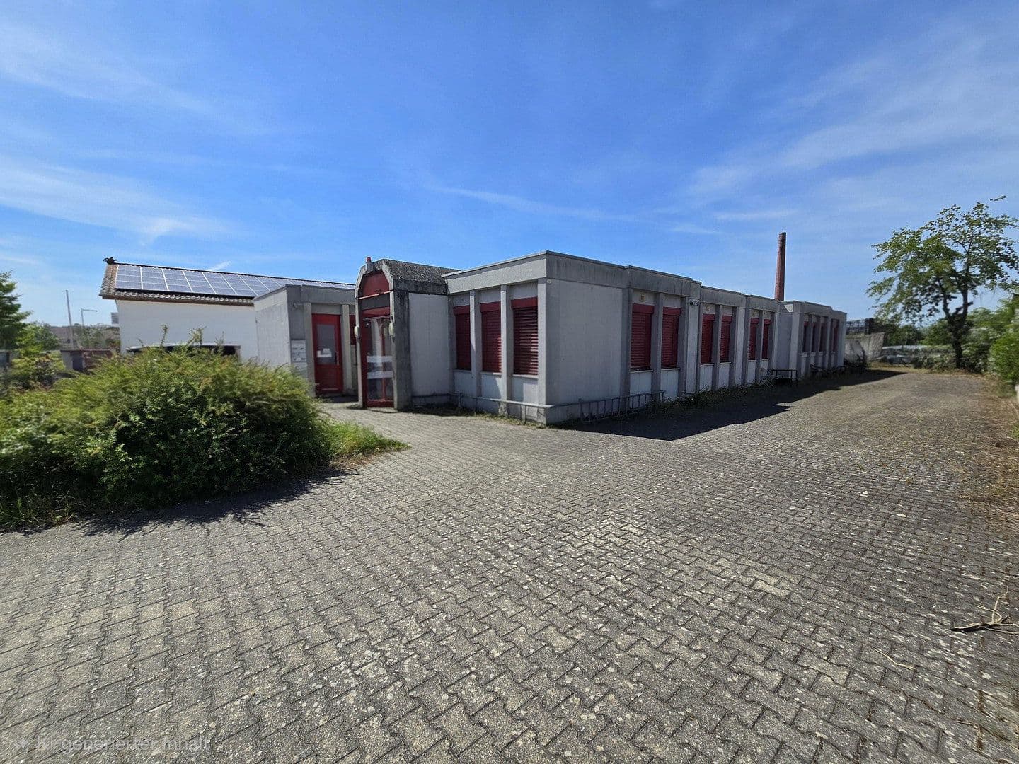 Pronájem nebytového prostoru 330 m², An der Autobahn 35, St. Leon-Rot, Bádensko-Württembersko Pronájem nebytového prostoru 330 m², An der Autobahn 35, St. Leon-Rot, Bádensko-Württembersko