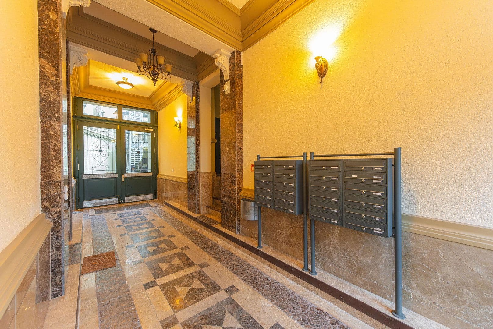 Pronájem bytu 3+1 45 m², Gitschiner Strasse 89, Berlin, Berlín Pronájem bytu 3+1 45 m², Gitschiner Strasse 89, Berlin, Berlín