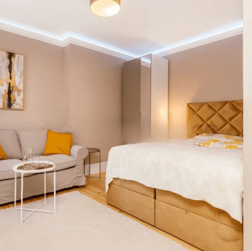 Pronájem bytu 3+1 45 m², Gitschiner Strasse 89, Berlin, Berlín Pronájem bytu 3+1 45 m², Gitschiner Strasse 89, Berlin, Berlín