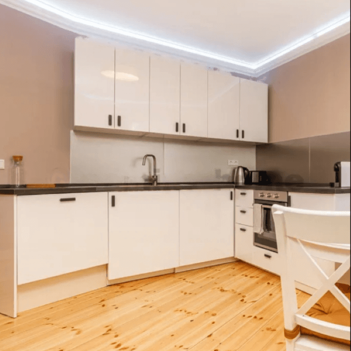 Pronájem bytu 3+1 45 m², Gitschiner Strasse 89, Berlin, Berlín Pronájem bytu 3+1 45 m², Gitschiner Strasse 89, Berlin, Berlín