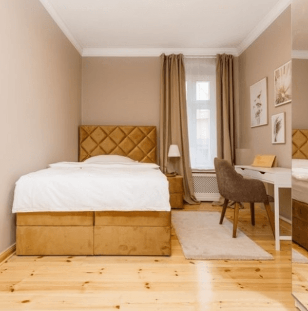 Pronájem bytu 3+1 104 m², Gitschiner Strasse 89, Berlin, Berlín Pronájem bytu 3+1 104 m², Gitschiner Strasse 89, Berlin, Berlín