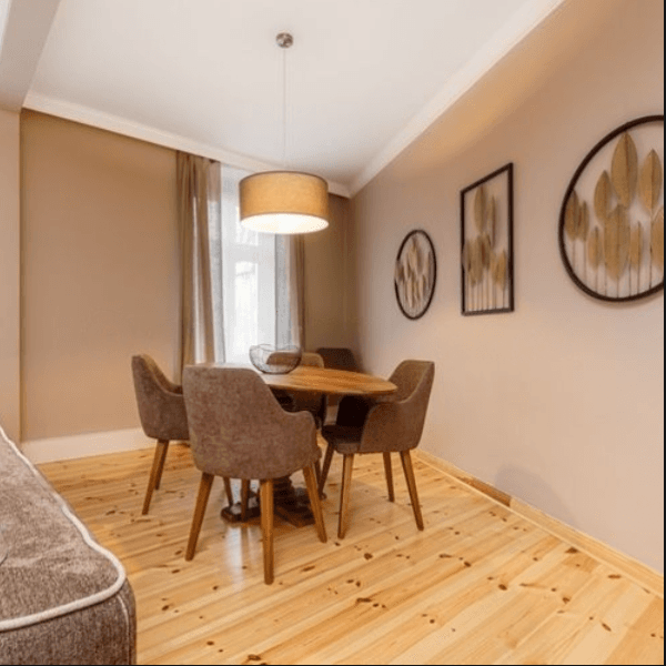 Pronájem bytu 3+1 104 m², Gitschiner Strasse 89, Berlin, Berlín Pronájem bytu 3+1 104 m², Gitschiner Strasse 89, Berlin, Berlín
