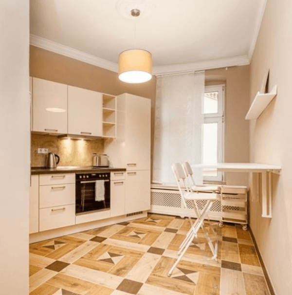 Pronájem bytu 3+1 104 m², Gitschiner Strasse 89, Berlin, Berlín Pronájem bytu 3+1 104 m², Gitschiner Strasse 89, Berlin, Berlín
