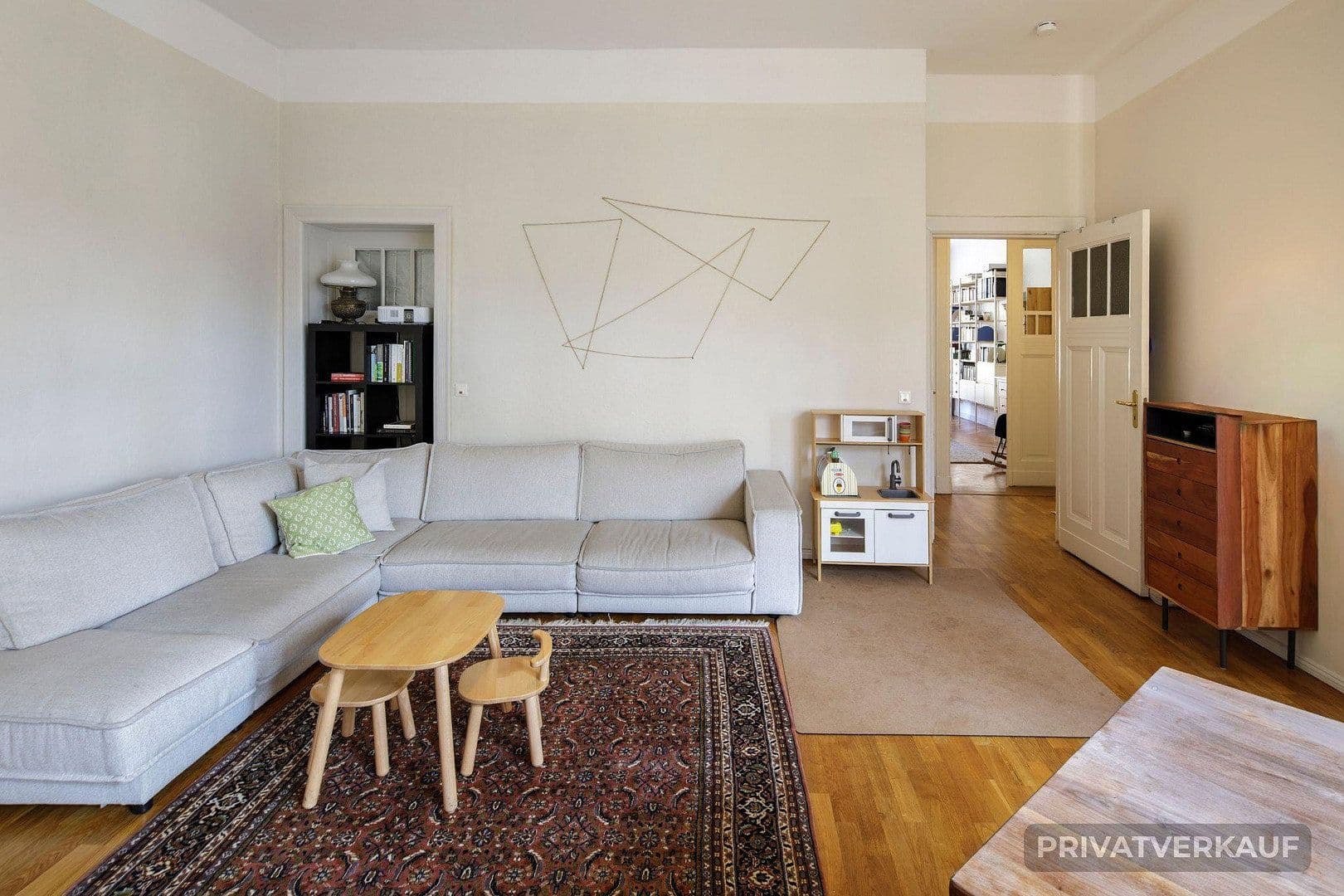 Prodej bytu 4+1 127 m², Berlin, Berlín Prodej bytu 4+1 127 m², Berlin, Berlín