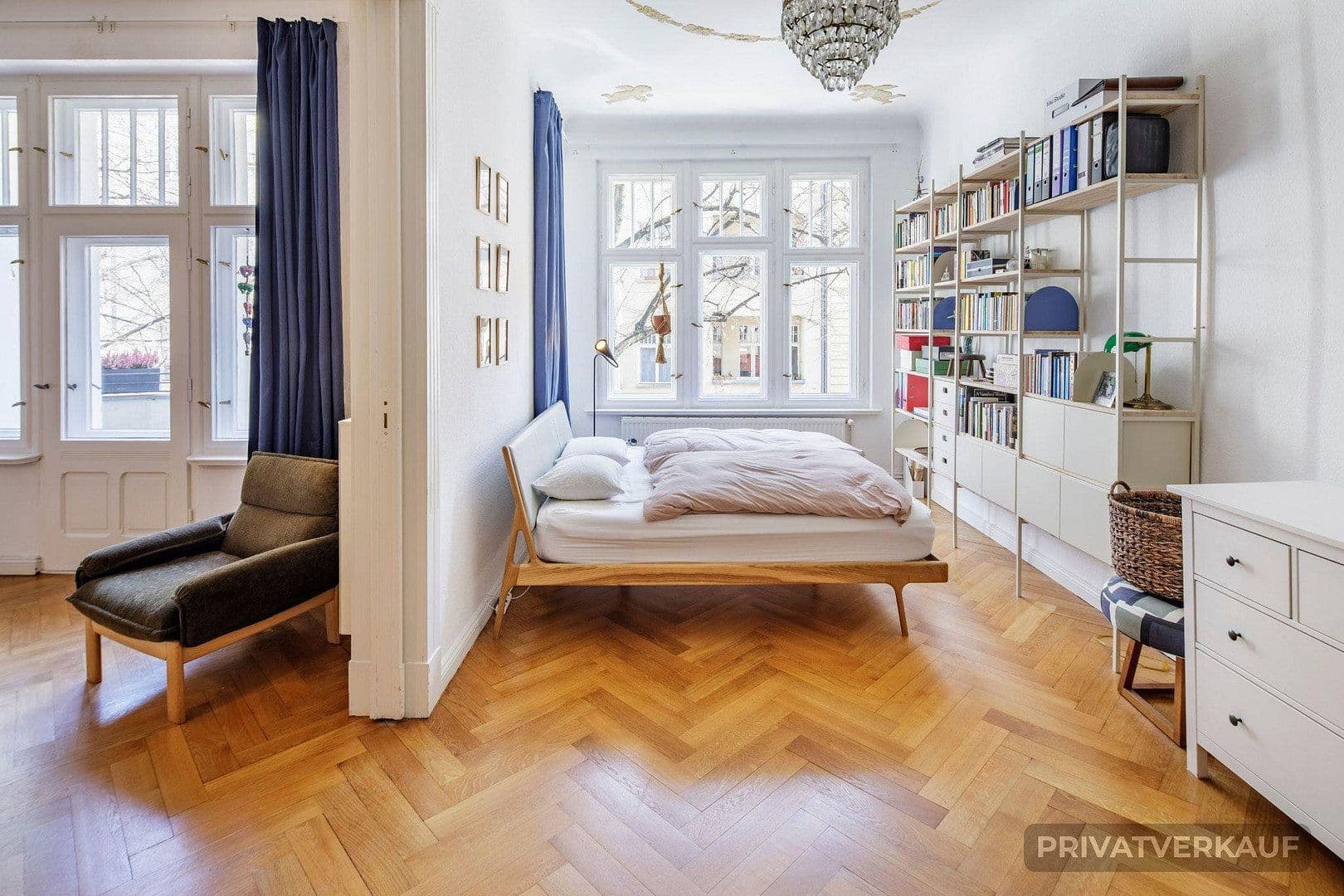 Prodej bytu 4+1 127 m², Berlin, Berlín Prodej bytu 4+1 127 m², Berlin, Berlín