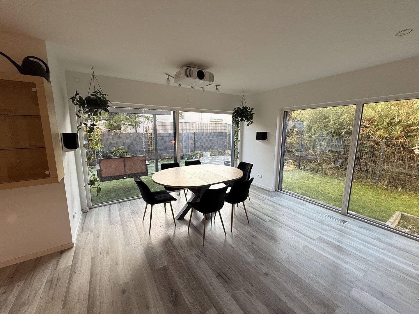 Prodej domu 171 m², pozemek 417 m², Neuried, Bavorsko Prodej domu 171 m², pozemek 417 m², Neuried, Bavorsko