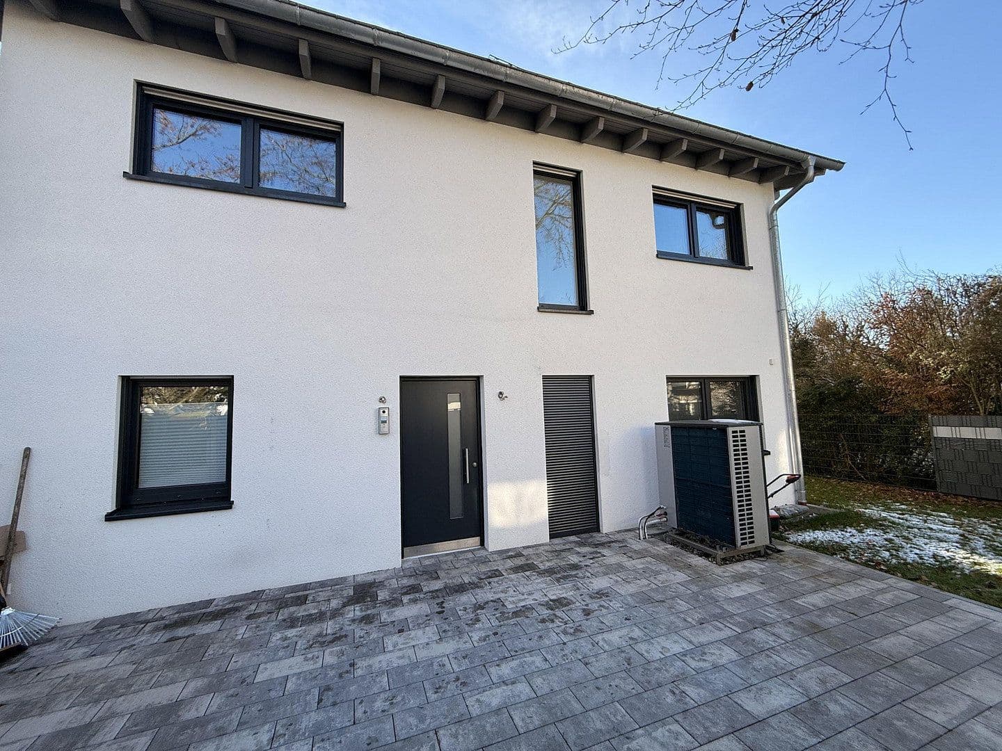Prodej domu 171 m², pozemek 417 m², Neuried, Bavorsko Prodej domu 171 m², pozemek 417 m², Neuried, Bavorsko