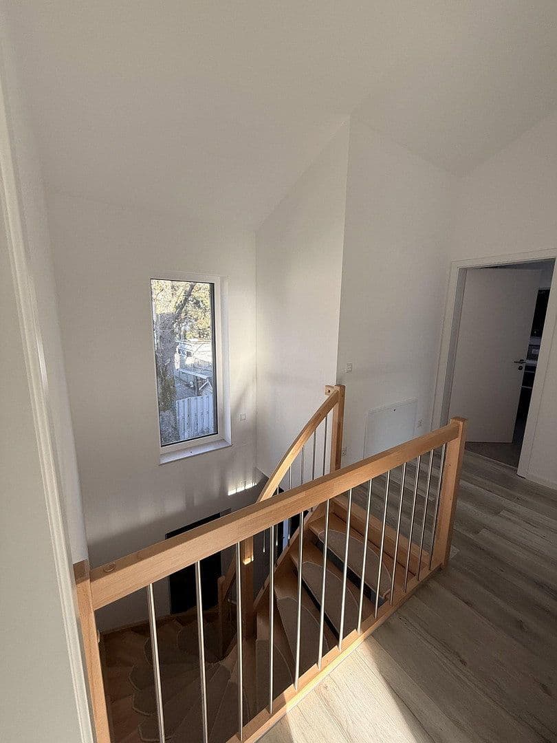 Prodej domu 171 m², pozemek 417 m², Neuried, Bavorsko Prodej domu 171 m², pozemek 417 m², Neuried, Bavorsko